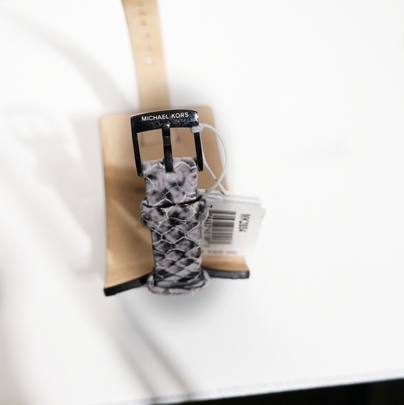 Michael Kors Willa 3-Hand Multicolor Leather Watch - Picture 7 of 10